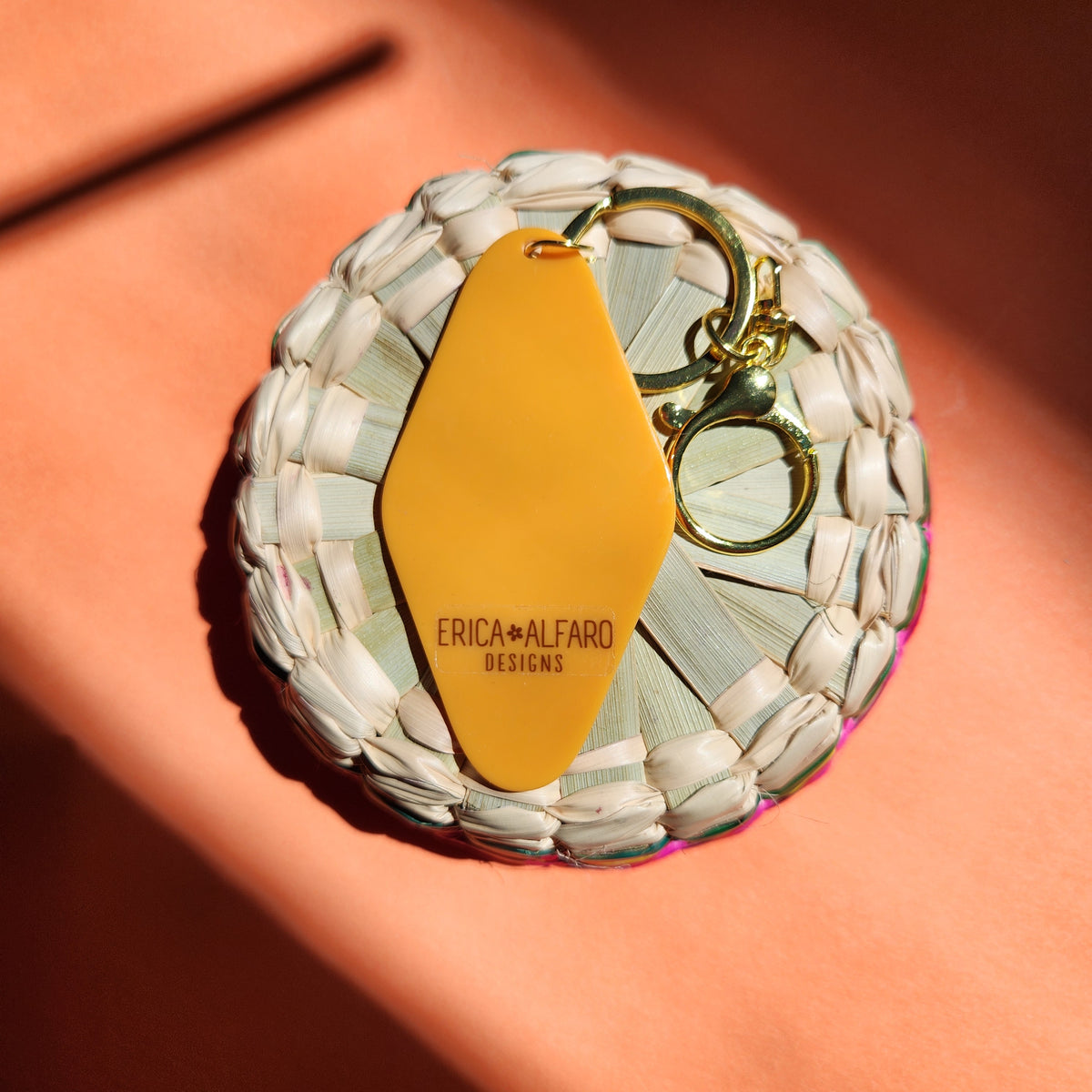 Chula "Barro" Acrylic Motel Keychain