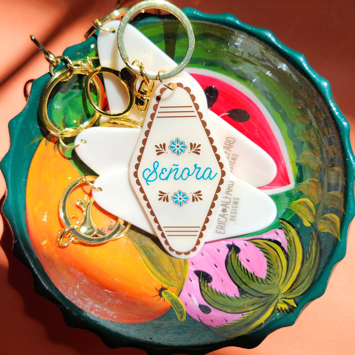 Señora Cream Acrylic Motel Keychain